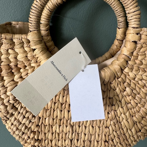 Abercrombie & Fitch NWT Woven Tote and Crossbody - Picture 3 of 6